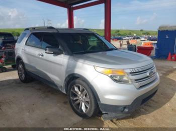  Salvage Ford Explorer