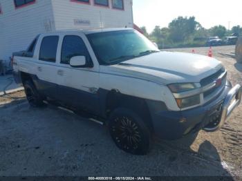  Salvage Chevrolet Avalanche 2500