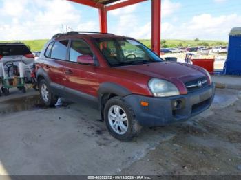  Salvage Hyundai TUCSON