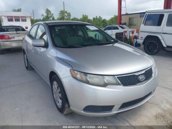  Salvage Kia Forte