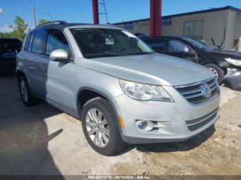  Salvage Volkswagen Tiguan