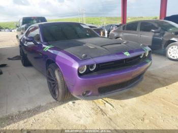  Salvage Dodge Challenger