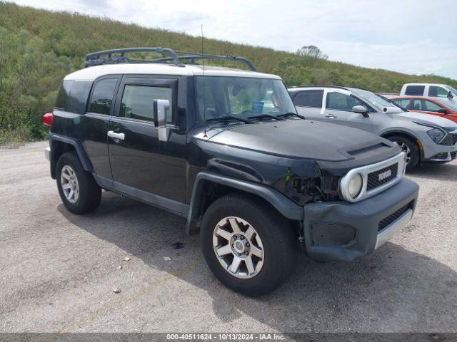  Salvage Toyota FJ Cruiser