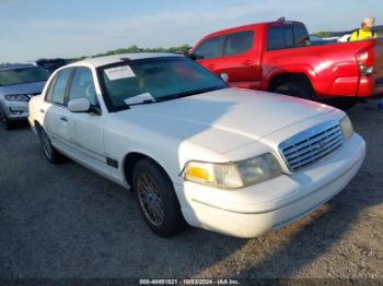  Salvage Ford Crown Victoria