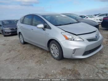  Salvage Toyota Prius v