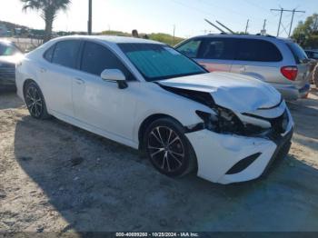  Salvage Toyota Camry