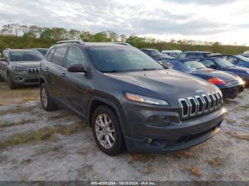  Salvage Jeep Cherokee