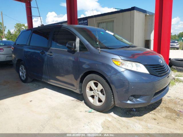  Salvage Toyota Sienna