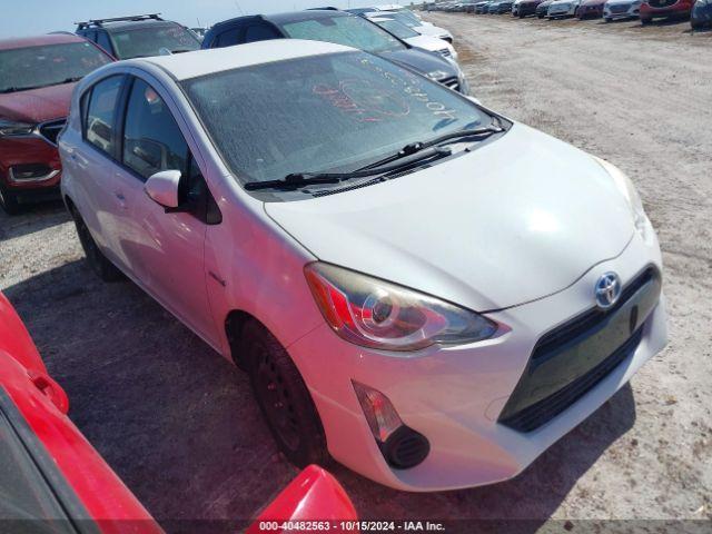  Salvage Toyota Prius c