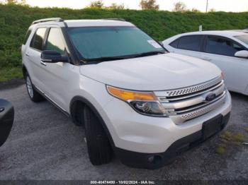  Salvage Ford Explorer