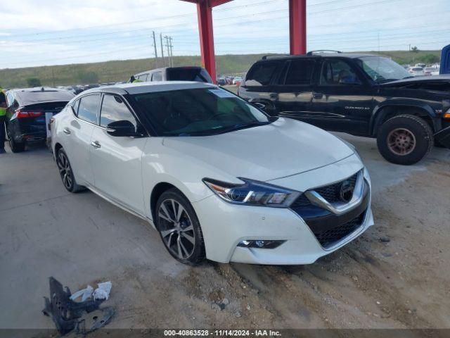  Salvage Nissan Maxima