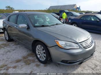  Salvage Chrysler 200