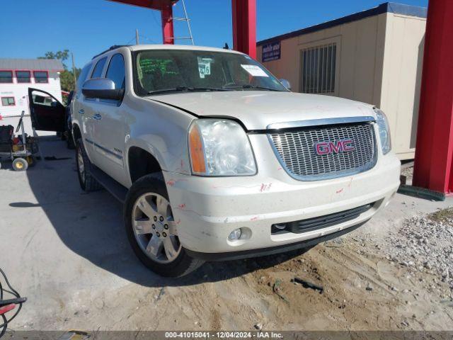  Salvage GMC Yukon