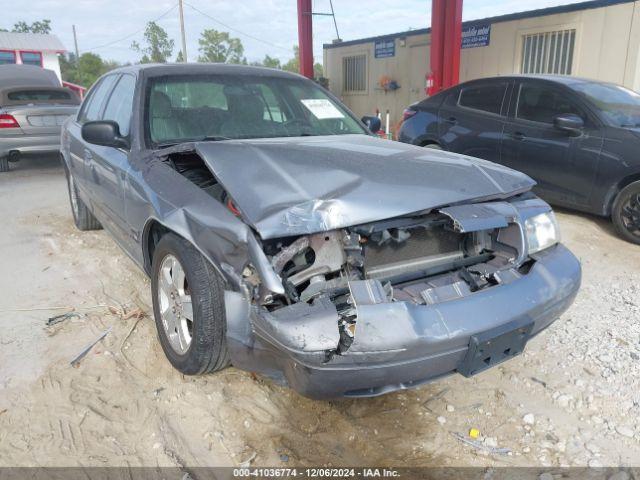  Salvage Ford Crown Victoria