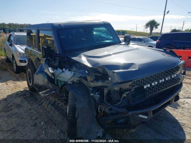  Salvage Ford Bronco