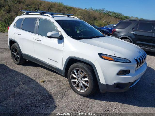  Salvage Jeep Cherokee