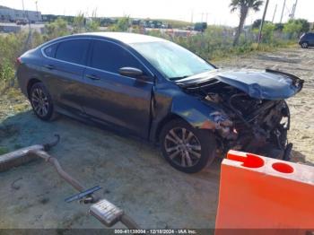  Salvage Chrysler 200