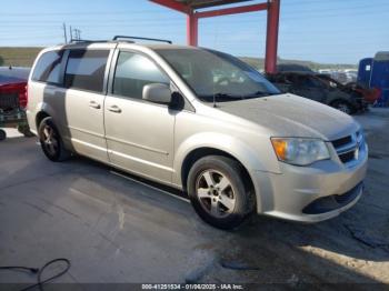  Salvage Dodge Grand Caravan