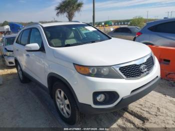  Salvage Kia Sorento