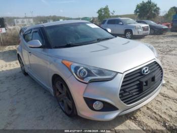  Salvage Hyundai VELOSTER