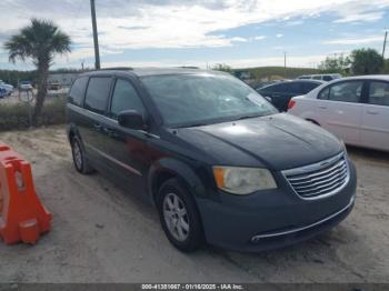  Salvage Chrysler Town & Country