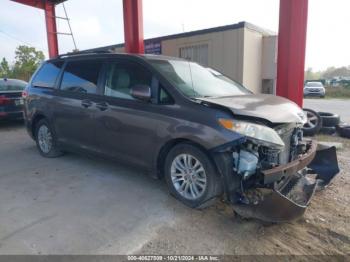  Salvage Toyota Sienna