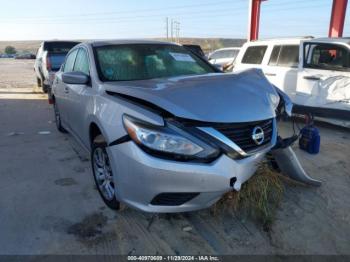  Salvage Nissan Altima