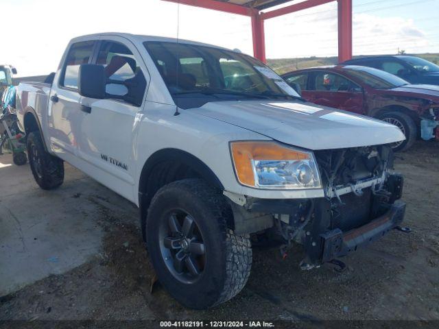  Salvage Nissan Titan