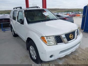  Salvage Nissan Pathfinder