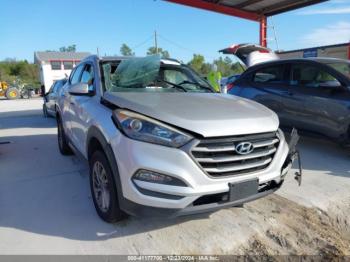  Salvage Hyundai TUCSON