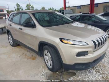  Salvage Jeep Cherokee