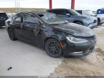  Salvage Chrysler 200