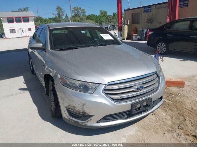  Salvage Ford Taurus