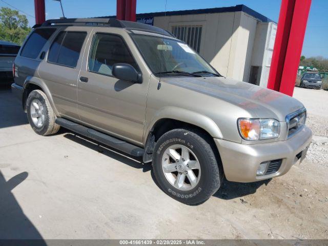  Salvage Nissan Pathfinder