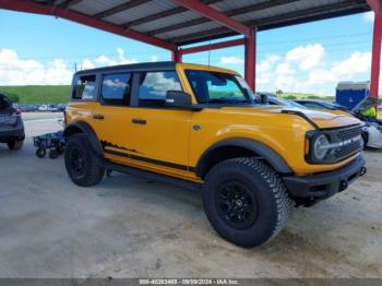  Salvage Ford Bronco