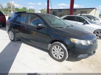  Salvage Kia Forte