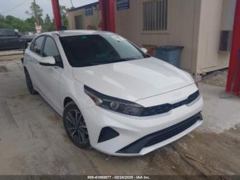  Salvage Kia Forte