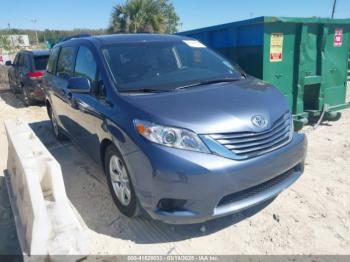  Salvage Toyota Sienna