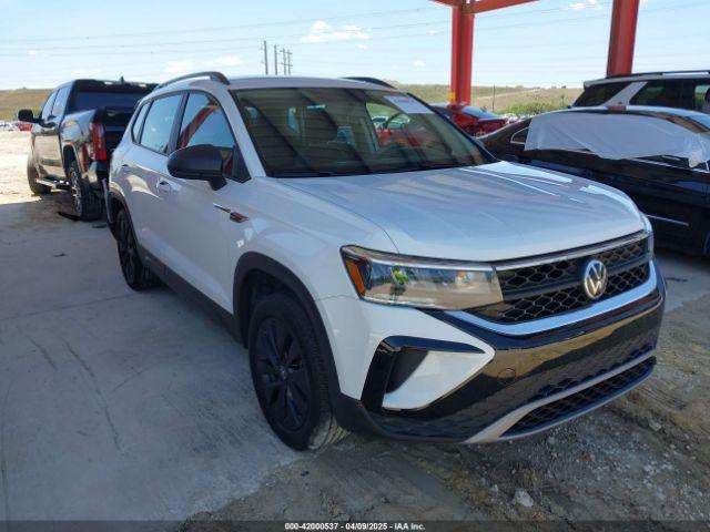  Salvage Volkswagen Taos