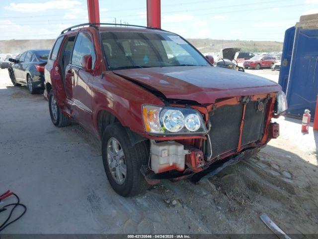  Salvage Toyota Highlander