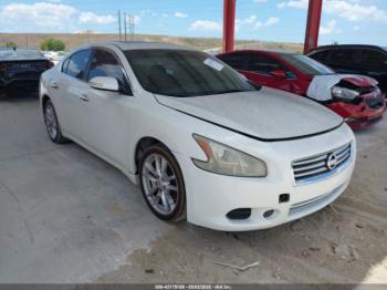  Salvage Nissan Maxima