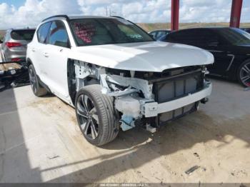  Salvage Volvo XC40