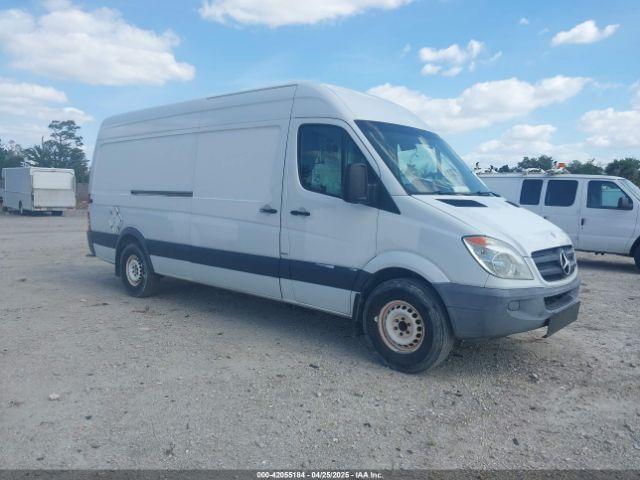  Salvage Mercedes-Benz Sprinter 2500