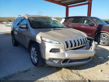  Salvage Jeep Cherokee