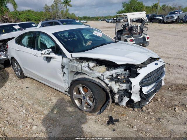  Salvage Ford Fusion