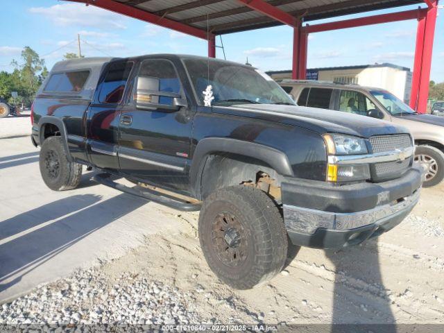  Salvage Chevrolet Silverado 2500