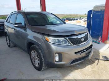  Salvage Kia Sorento