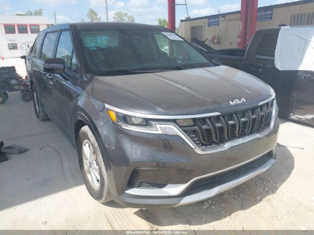  Salvage Kia Carnival