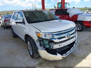  Salvage Ford Edge