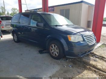  Salvage Chrysler Town & Country
